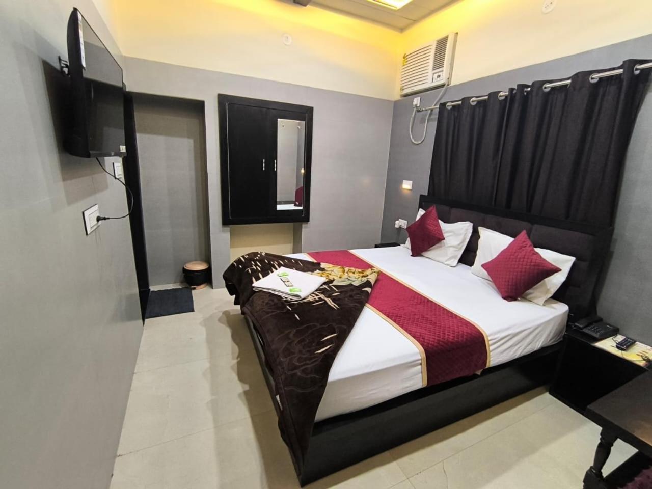 Hotel Goyal Palace