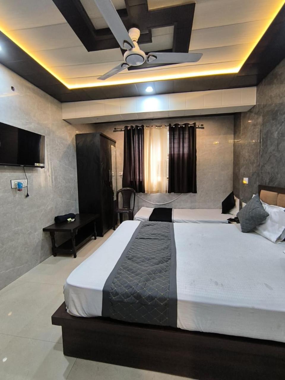 Goyal Palace Agra (Uttar Pradesh)