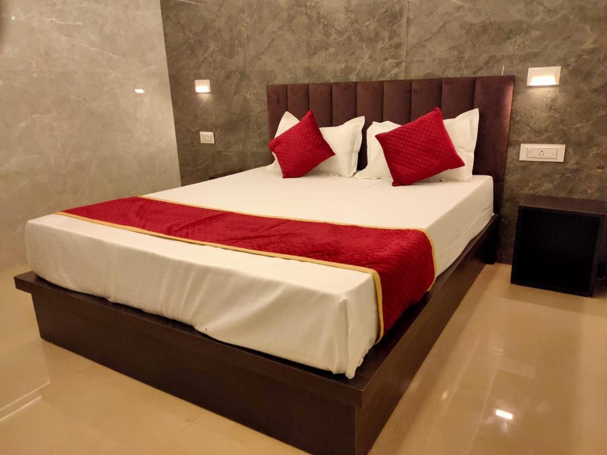 Hotel Goyal Palace