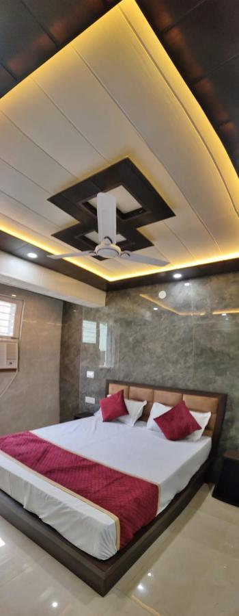 Hotel Goyal Palace *