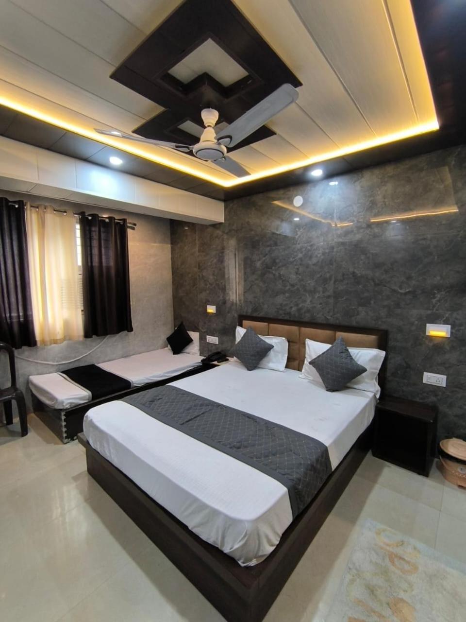 Goyal Palace *